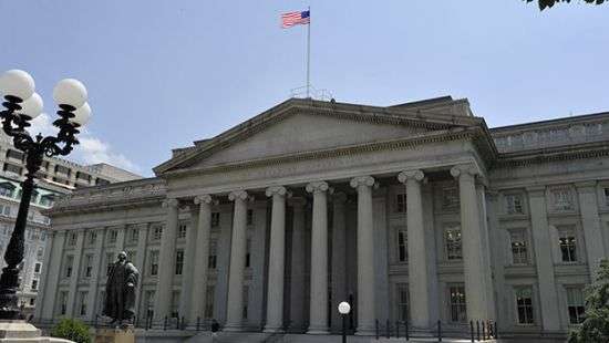 США придется взять в долг более 1 трлн долларов - СМИ