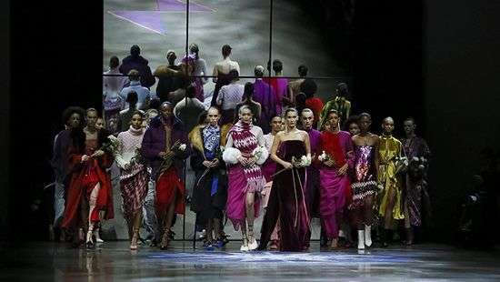 Неделя моды в Нью-Йорке: коллекцию Prabal Gurung, шоу Philipp Plein и роботы на подиуме (ФОТО)