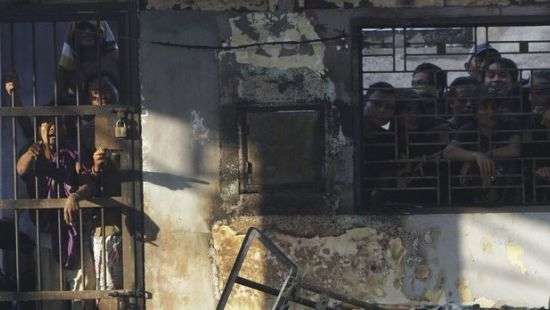 В Индонезии будут бросать за решетку за секс до брака