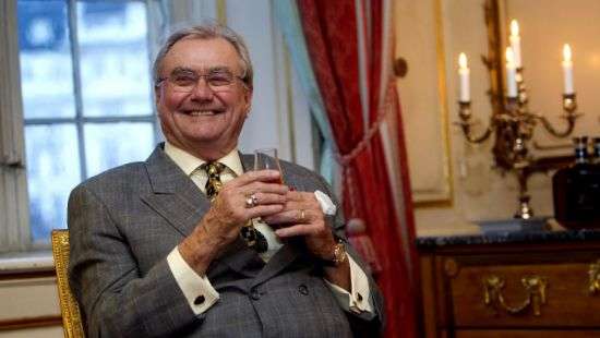 Супруг королевы Дании скончался во сне