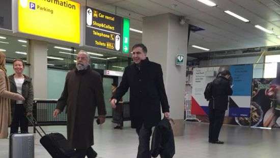 Саакашвили заметили в аэропорту Нидерландов (ФОТО)