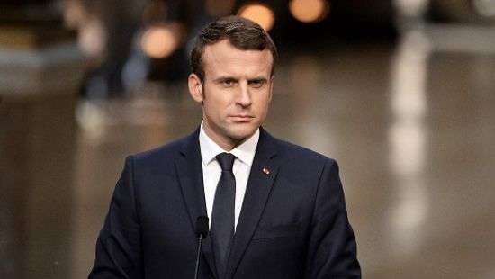 Макрон сообщил, когда приобщится к бомбежкам Сирии