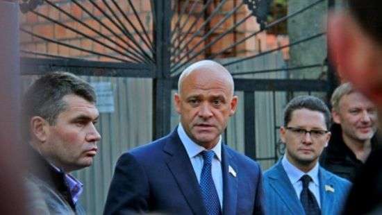 Адвокат сообщил, что вчера письменно уведомил НАБУ о прибытии Труханова для участия в следственных мероприятиях - ФОТОПОДТВЕРЖДЕНИЕ