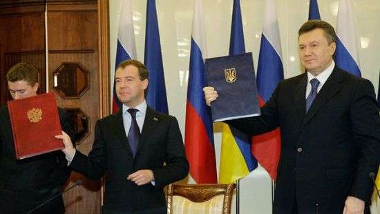 Оккупация Крыма началась с Харьковских соглашений - Турчинов