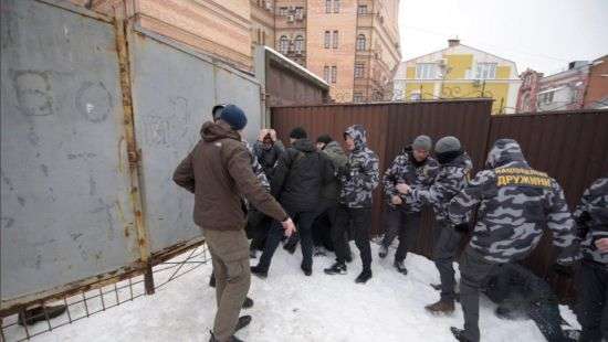 В полиции объяснили, как будут реагировать на агрессию нацдружинников и активистов