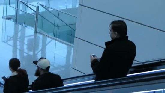 Саакашвили заметили в аэропорту Мюнхена (ВИДЕО)