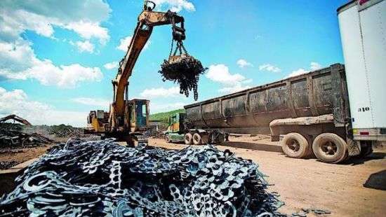 Украина получила втрое больше средств от экспорта металлолома благодаря новому закону, - глава комитета ВР