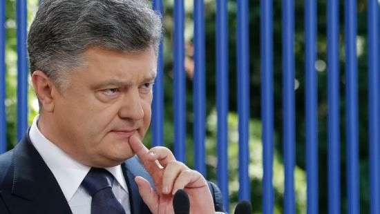 Суд досрочно прекратил допрос Порошенко