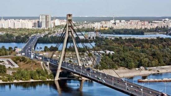 В Киеве переименовали Московский мост