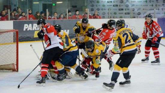 «Донбасс» прервал уникальную беспроигрышную серию в УХЛ