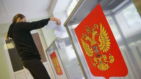 Киев пригрозил санкциями за проведение выборов президента РФ на территории Крыма