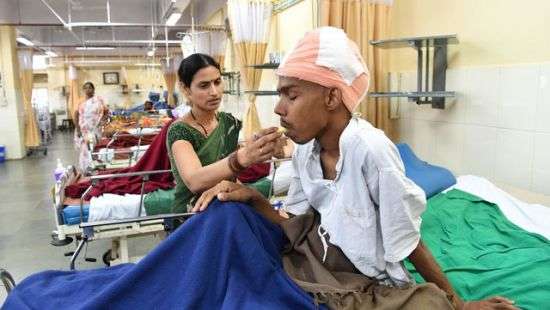 Жителю Индии удалили самую большую в мире опухоль