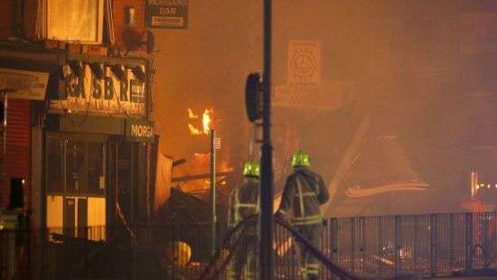 Полиция сообщила о погибших при взрыве магазина в британском Лестере (ВИДЕО)