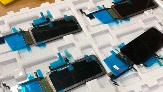 Появились фото дисплея iPhone X Plus