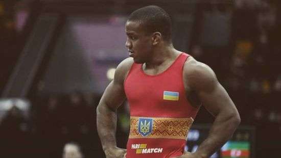 Украинские борцы завоевали пять золотых медалей на турнире в Киеве