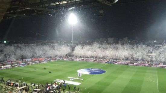 Матч чемпионата Греции был отменен из-за беспорядков