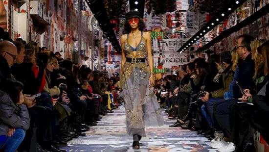 Милан передал эстафету Парижу: показ Dior и Saint Laurent (ФОТО)