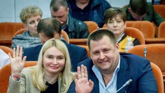 В мэрии Днепра увольняют чиновницу из-за критики в адрес фильмов с украинским переводом