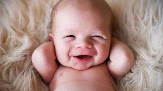 Медики назвали 8 неожиданных причин улыбаться