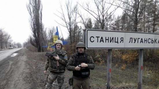 По итогам переговоров в Минске названа дата разведения сил и вооружений в Станице Луганской