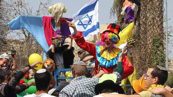 Сегодня евреи начинают отмечать Пурим