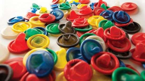 Африканцы предъявили претензии Китаю из-за слишком маленьких презервативов