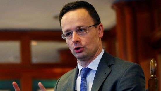 Сийярто обвинил Украину в «грубой атаке» на нацменьшинства