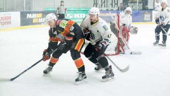 «Кременчук» добыл победу над «Волками» в 1/4 финала УХЛ