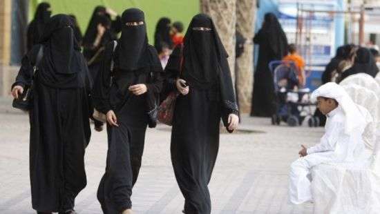 В ОАЭ решили материально поддержать многоженцев