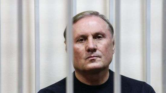 Суд еще на 2 месяца продлил арест Ефремова