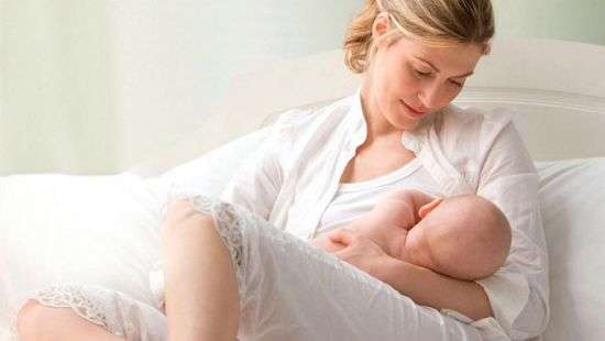 Как увеличить выработку грудного молока