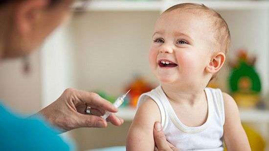 Развеян миф о вреде прививок для иммунитета ребенка