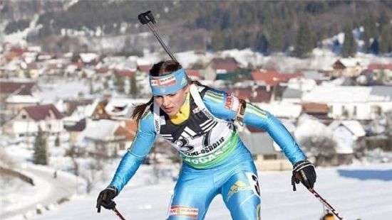 Украинские биатлонисты упустили медаль в эстафете на КМ