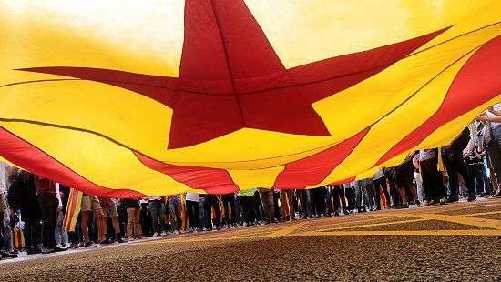 В Каталонии отложили голосование за нового лидера автономии