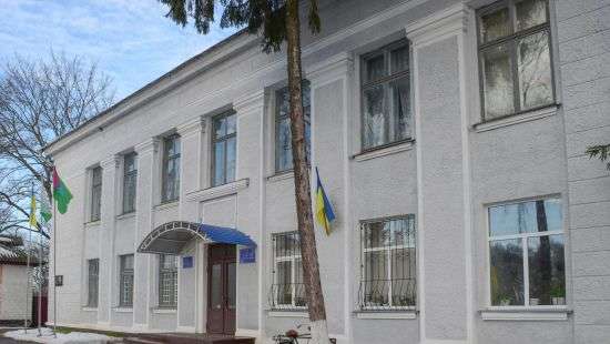 Скандал под Киевом: председателя Коцюбинского ночью лишили полномочий