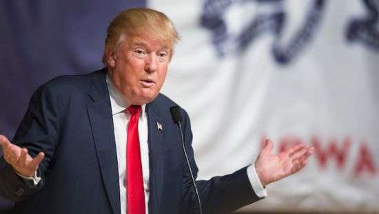 Демократы требуют от Трампа новых санкций против России