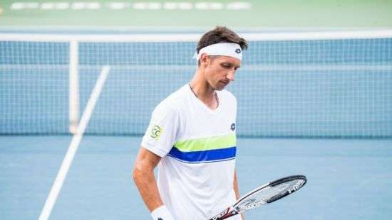 Украинский теннисист упустил победу на старте турнира в Ирвинге