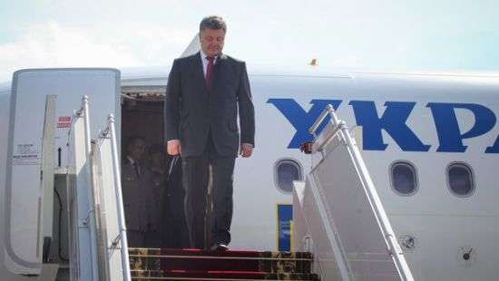 Порошенко отправился с визитом в Кувейт и Катар