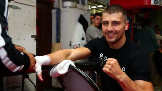 Украинский боксер завоевал чемпионский титул WBC