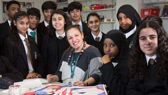 Британка, владеющая 35 языками, признана лучшим педагогом мира