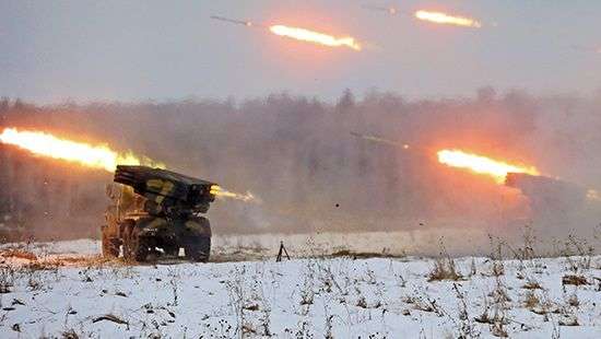 На границе с Украиной начались масштабные российские учения