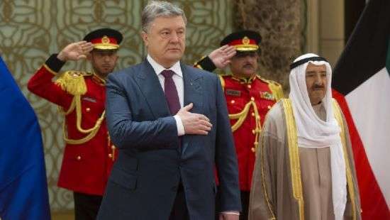 Порошенко наградил эмира Кувейта орденом Ярослава Мудрого