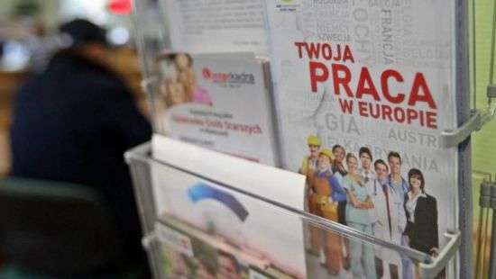 Число украинцев с видом на жительство в Польше утроилось с 2015 года