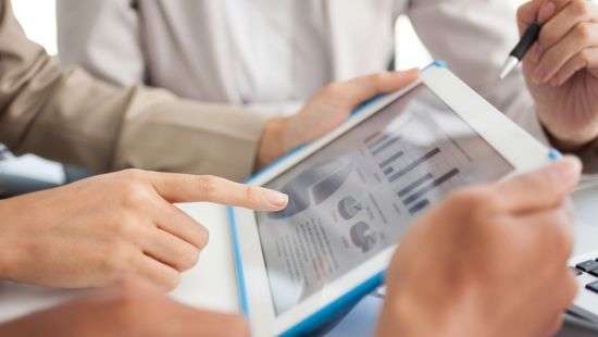 Рейтинги партий и политиков – от пула украинских социологов