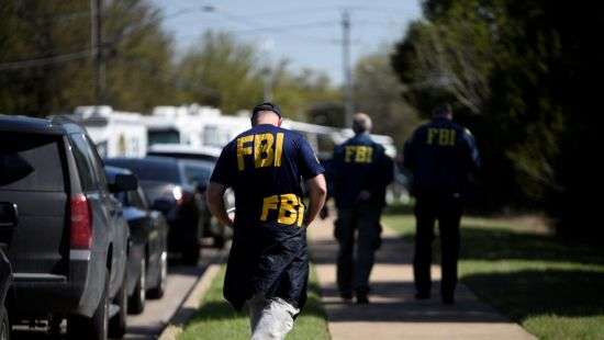 В Техасе отправитель посылок с бомбами подорвал себя в автомобиле