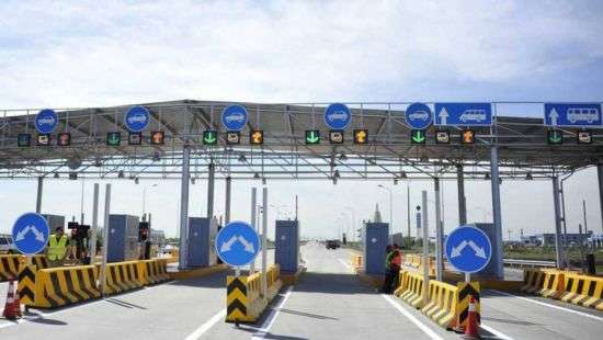 В Украине узаконены платные дороги