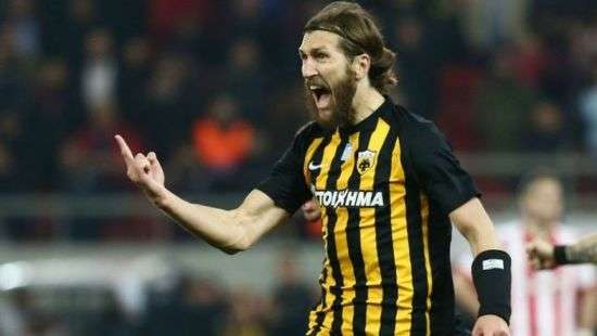 Украинский защитник будет играть в Афинах