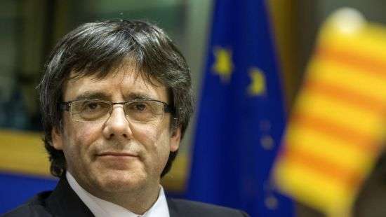 Верховный суд Испании выдал ордер на арест Пучдемона