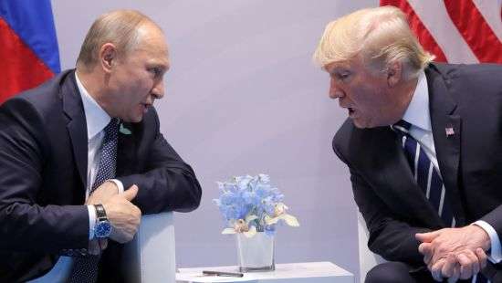 Трамп согласился выслать российских дипломатов