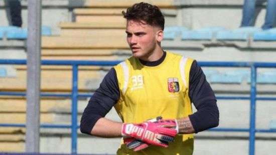 Итальянский вратарь справил нужду во время матча